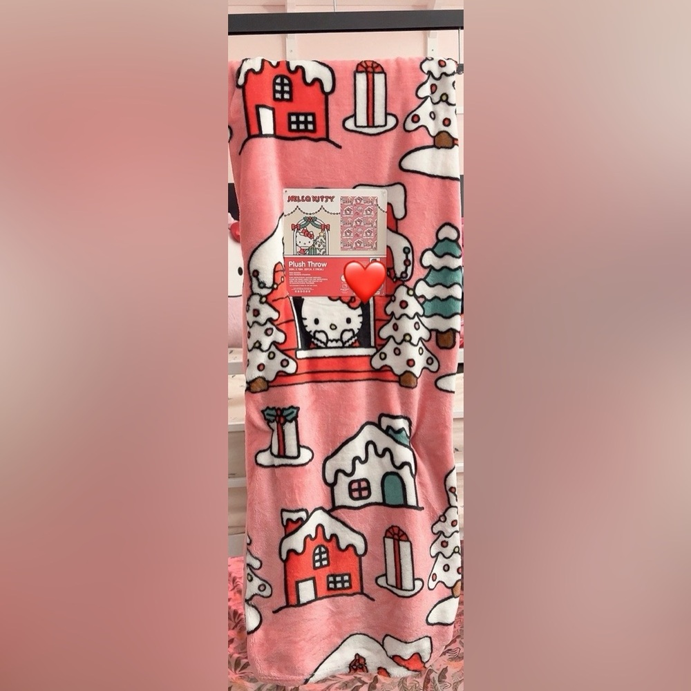 New Hello Kitty Christmas Pink Cabin House Plush Throw Blanket 50 x 70 In.